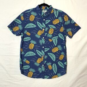 Urban Pipeline Shirt Mens Small Blue Pineapple All Over Print Awesomely Soft